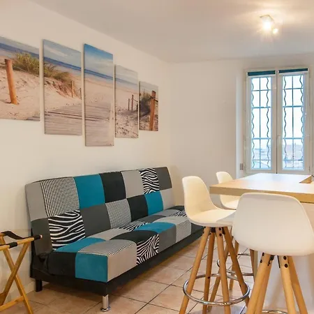 Apartment Beautiful Renovated With View- Old *